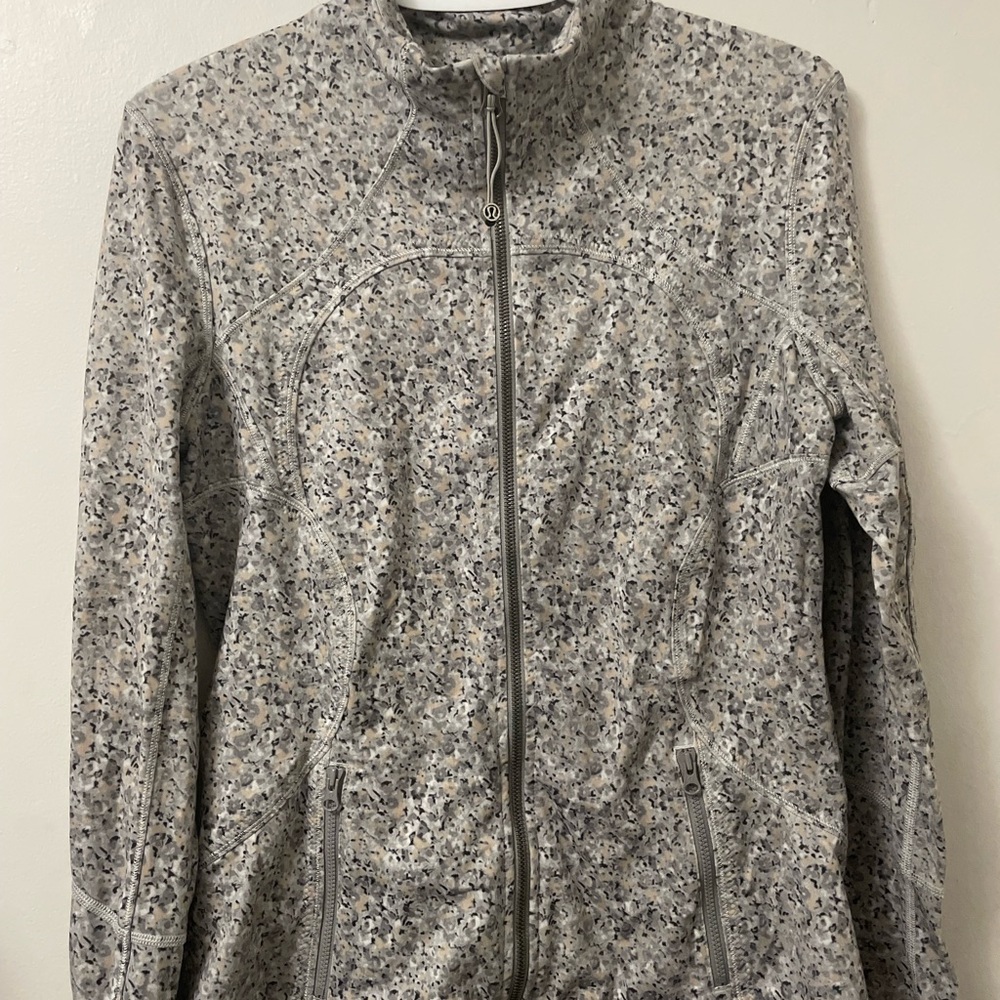 Lululemon Women's Light Gray Floral-Print Zip Utility Jacket